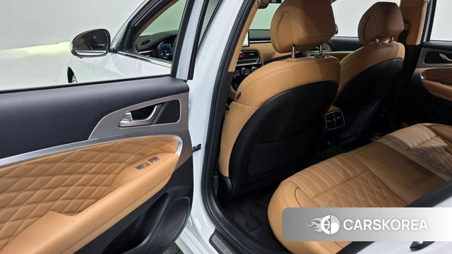 Genesis The New G70 id 3916269 из Кореи 8