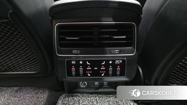 Audi Q8 (4M) id 4330912 из Кореи 8