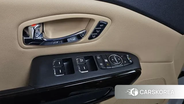 Kia The New Carnival id 3728660 из Кореи 8