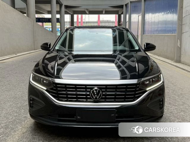 Volkswagen Passat id 4276151 из Китая 8