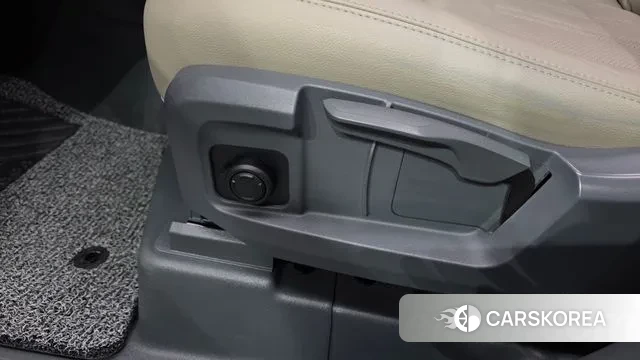 Land Rover Defender (L663) id 3640337 из Кореи 8