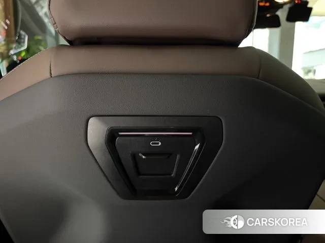 BMW 5 Series (G60) id 3026705 из Кореи 8