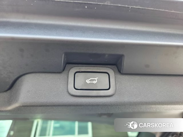 Land Rover Discovery 5 id 4019563 из Кореи 8