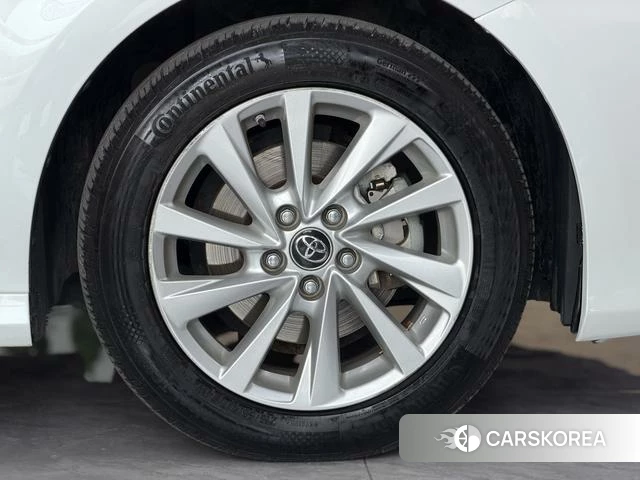 Toyota Camry id 4257527 из Китая 8