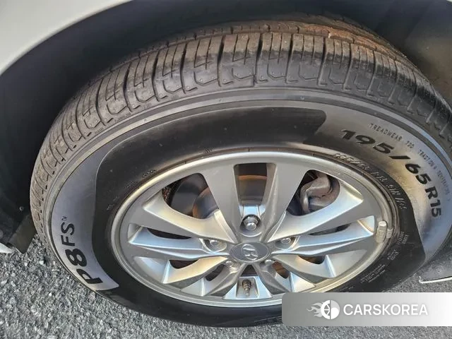 Hyundai The New Avante AD id 3562999 из Кореи 8