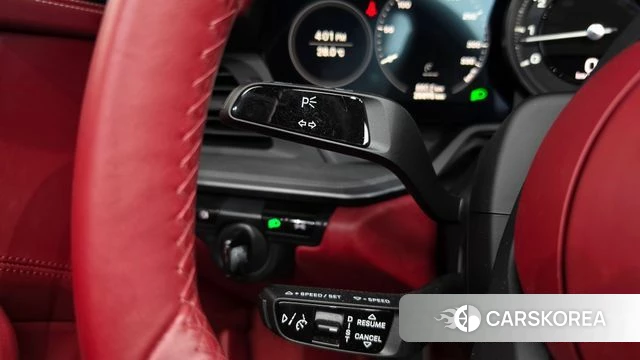 Porsche 911(992) id 4542479 из Кореи 8