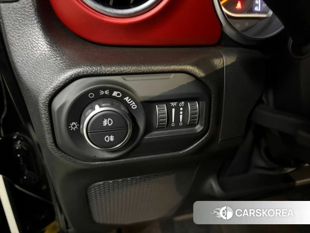 Jeep Wrangler (JL) id 4591444 из Кореи 8