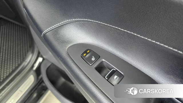 Hyundai Grandeur IG id 4699034 из Кореи 8