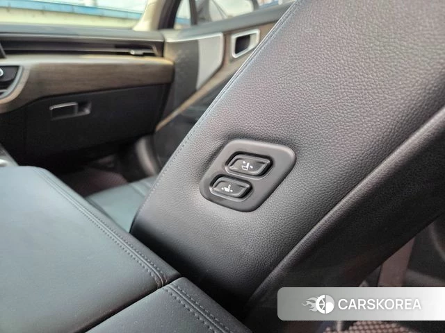 Kia K8 id 3884755 из Кореи 8