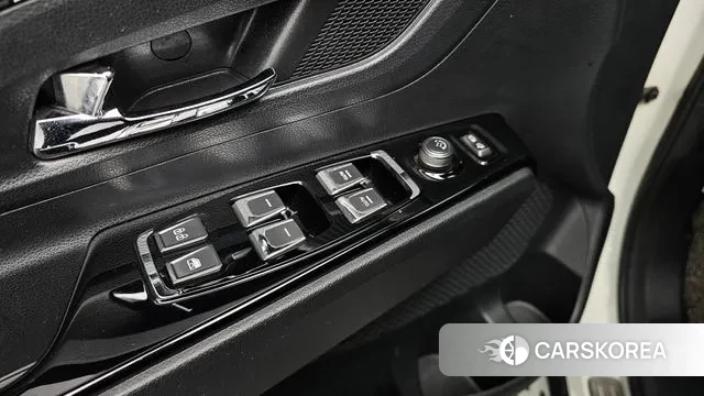 Ssangyong Beautiful Korando id 3444291 из Кореи 8