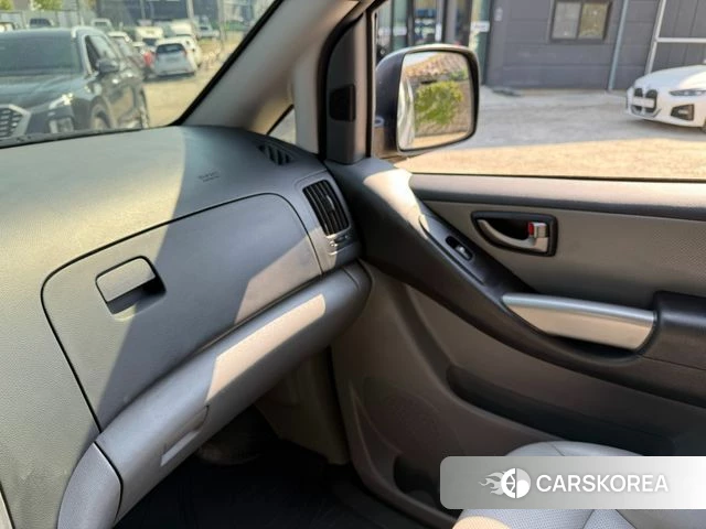 Hyundai The New Grand Starex id 4251247 из Кореи 8