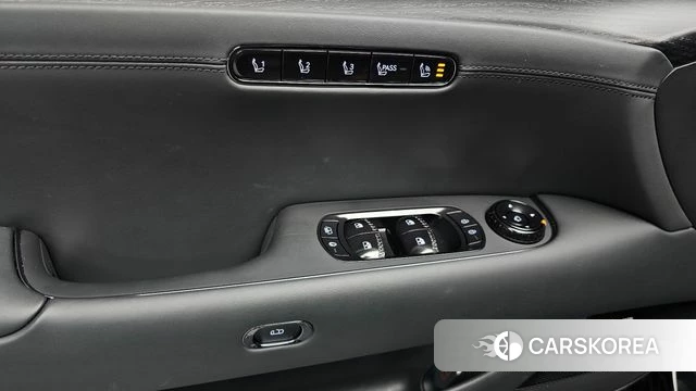 Genesis G90 (RS4) id 4612568 из Кореи 8