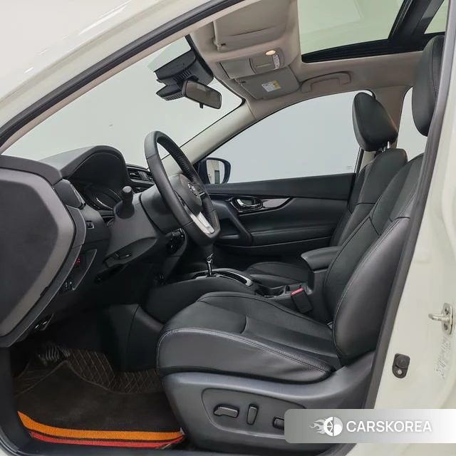 Nissan Qijun id 4207280 из Китая 8