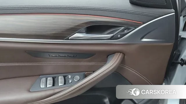 BMW 5 Series (G30) id 3598513 из Кореи 8