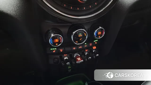 Mini Cooper S id 3264198 из Кореи 8