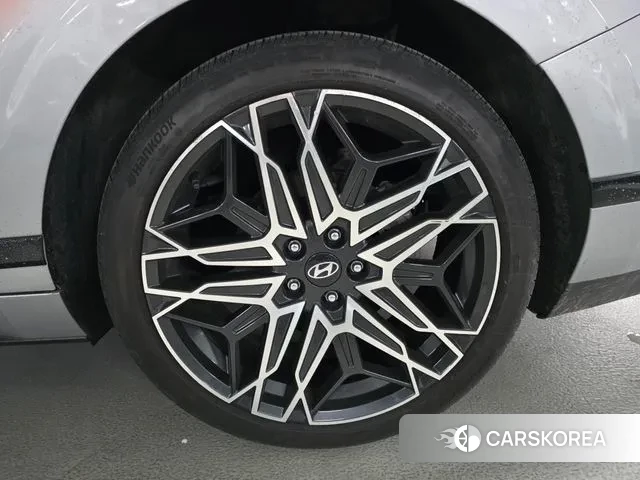 Hyundai Grandeur (GN7) id 3764143 из Кореи 8