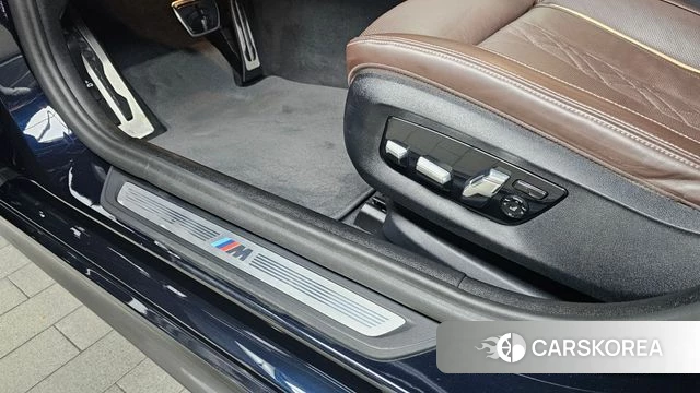 BMW 5 Series (G30) id 4528479 из Кореи 8