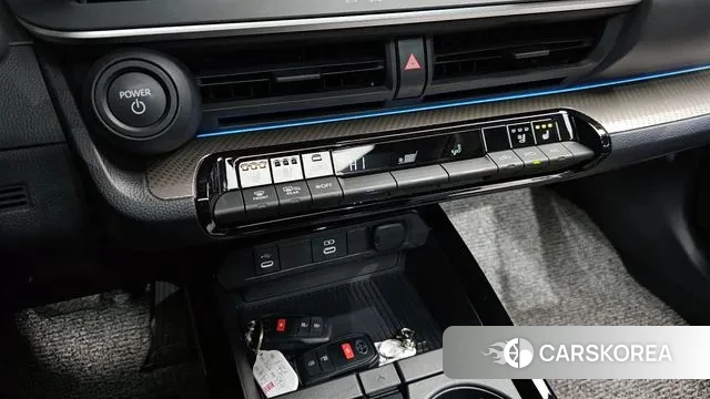 Toyota Prius 5th Generation id 3679527 из Кореи 8