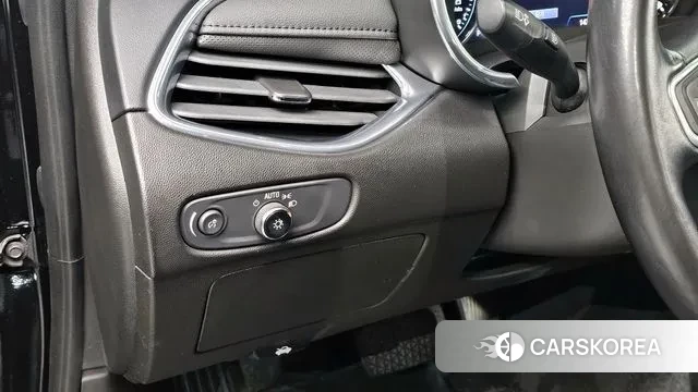 Chevrolet (GM Daewoo) The New Malibu id 3408030 из Кореи 8