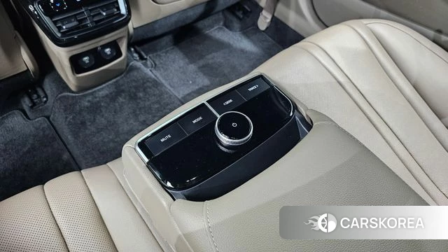 Kia K8 Hybrid id 4500066 из Кореи 8