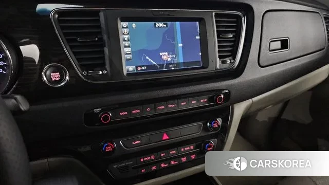 Kia The New Carnival id 3330413 из Кореи 8