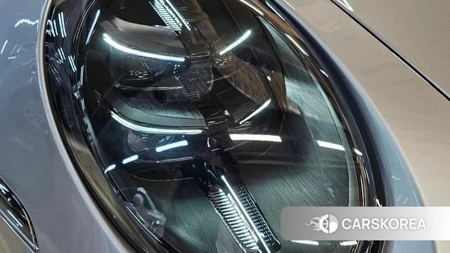 Porsche 911(992) id 4897811 из Кореи 8