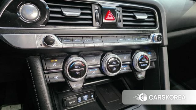 Genesis G70 id 4477135 из Кореи 8