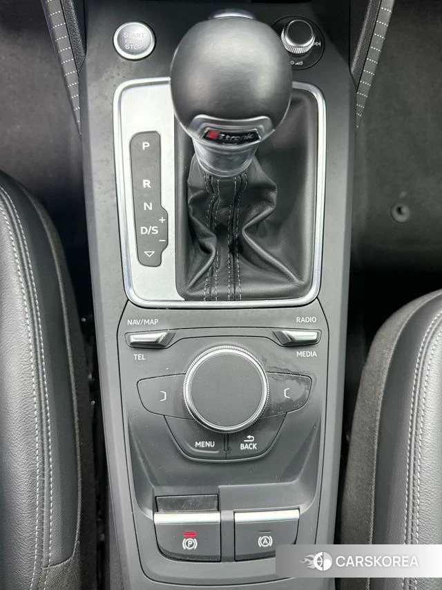 Audi Q2L id 4368123 из Китая 8