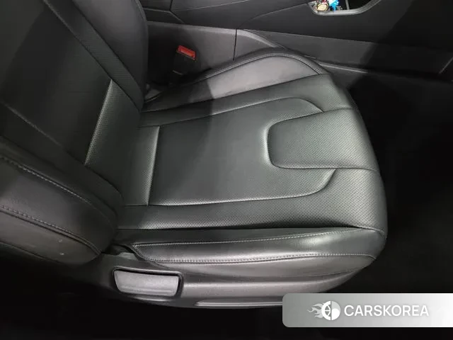 Hyundai Avante (CN7) id 3570724 из Кореи 8