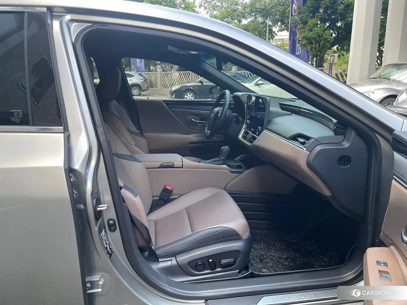 Lexus ES id 4576351 из Китая 8