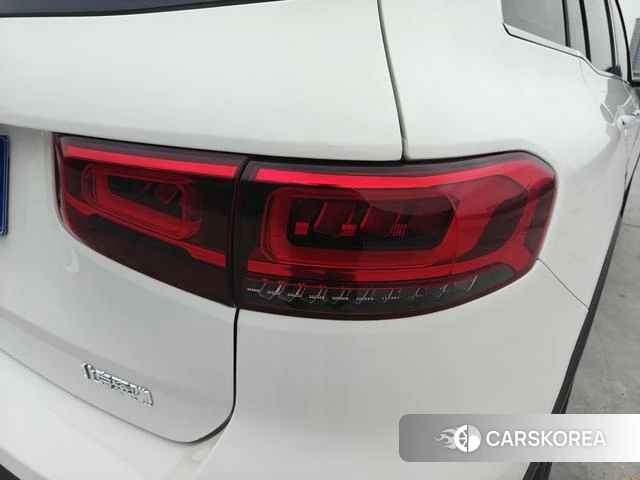 Mercedes-Benz GLB id 4272021 из Китая 8