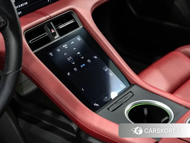 Porsche Taycan id 3751421 из Кореи 8