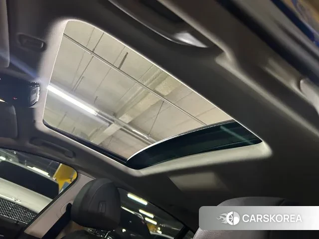 BMW 5 Series (G30) id 3454983 из Кореи 8