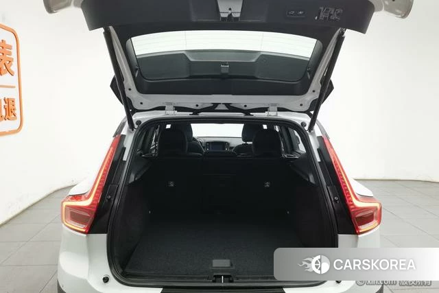 Volvo XC40 id 4254339 из Китая 8
