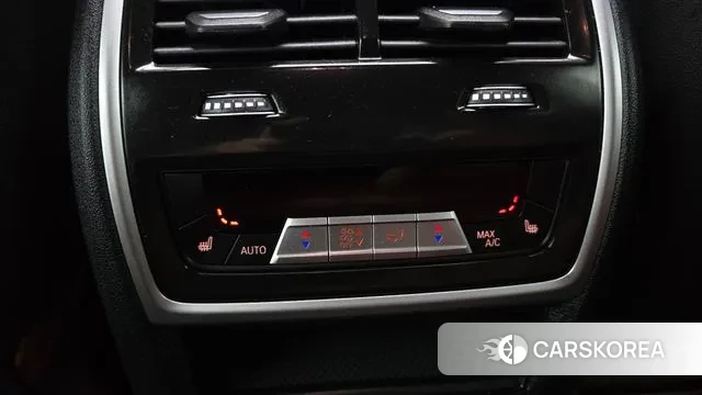 BMW X6 (G06) id 3472808 из Кореи 8