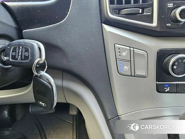 Hyundai The New Grand Starex id 4339084 из Кореи 8