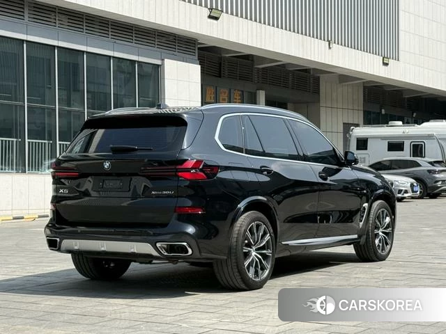 BMW X5 id 4216376 из Китая 8
