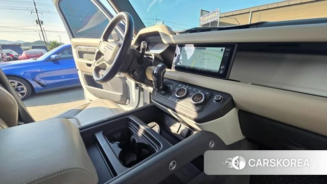 Land Rover Defender (L663) id 4518725 из Кореи 8