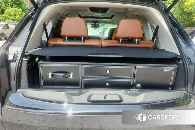 BMW X7 id 4260974 из Китая 8