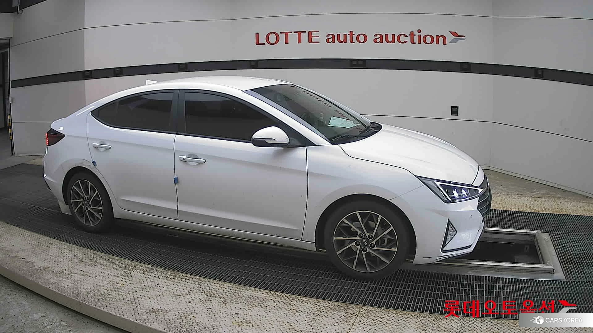 Hyundai Avante id 4347274 из Кореи 8