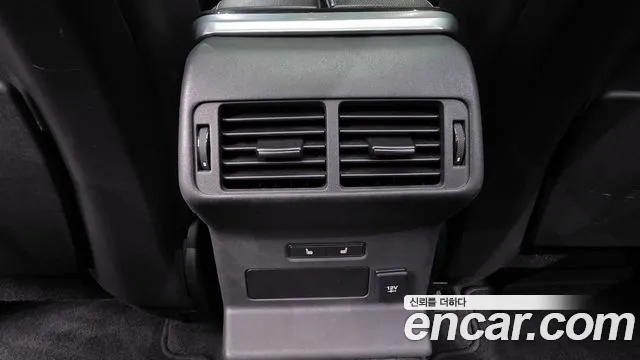 Land Rover Range Rover Velar id 2830929 из Кореи 8