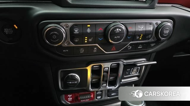 Jeep Gladiator (JT) id 3786744 из Кореи 8