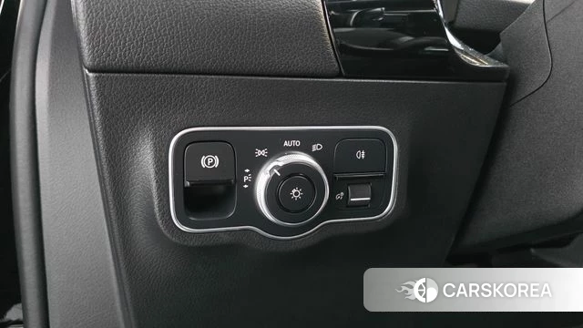 Mercedes-Benz GLA - Class H247 id 3843778 из Кореи 8