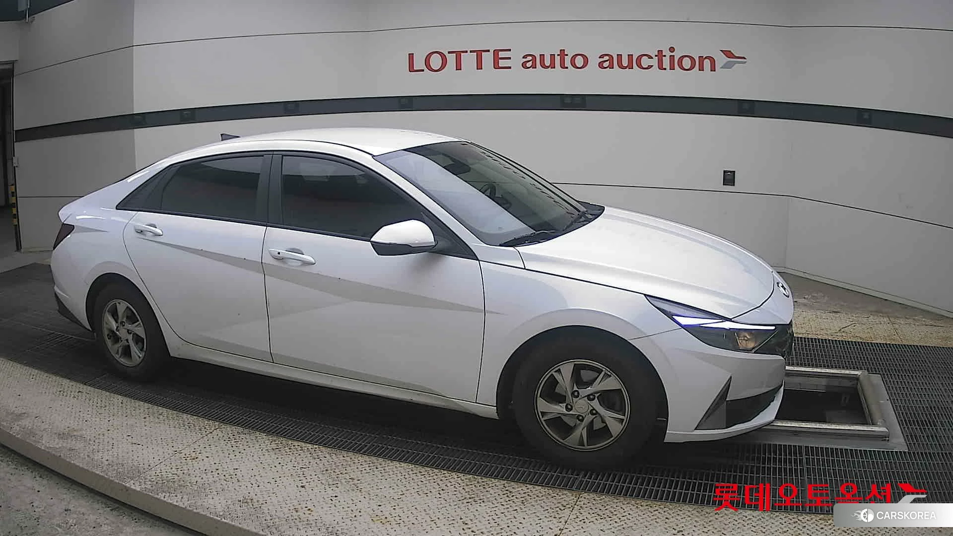 Hyundai Avante id 4902513 из Кореи 8