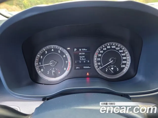 Hyundai Venue id 2677326 из Кореи 8