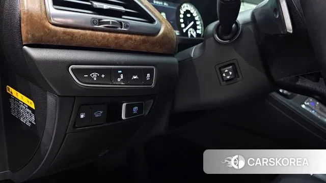 Genesis G90 id 3374090 из Кореи 8