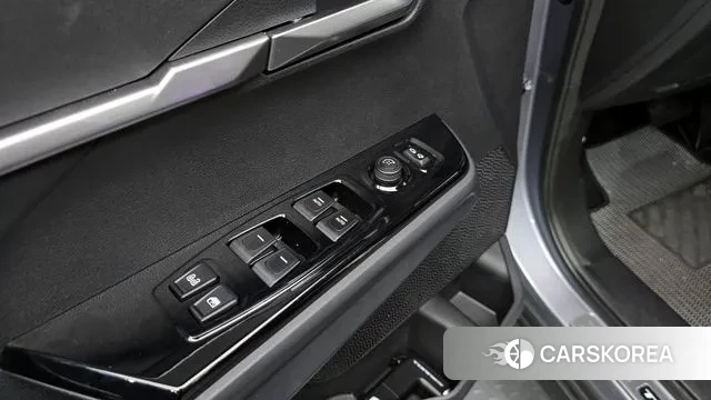 Ssangyong Torres id 3007141 из Кореи 8