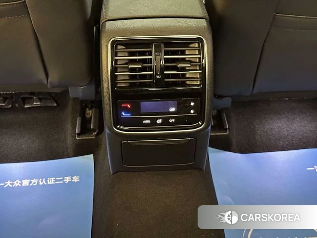 Volkswagen Magotan id 4271882 из Китая 8