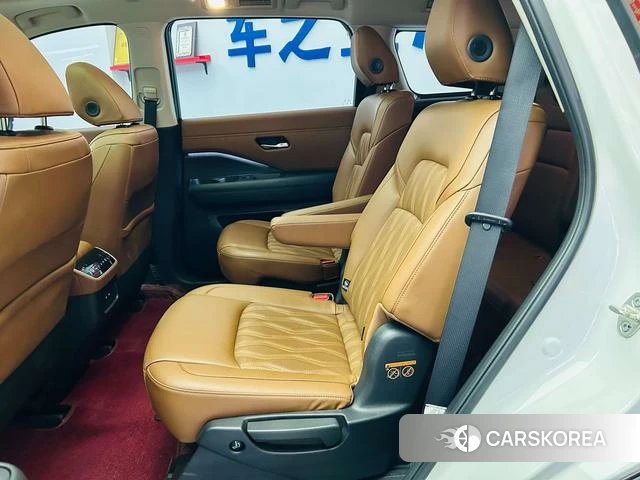 Nissan Exploring the land id 4261259 из Китая 8