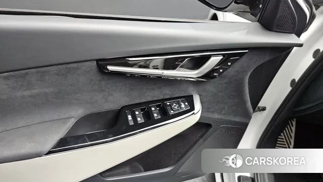 Kia EV6 id 3497234 из Кореи 8